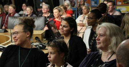 website-compressed-audience-view